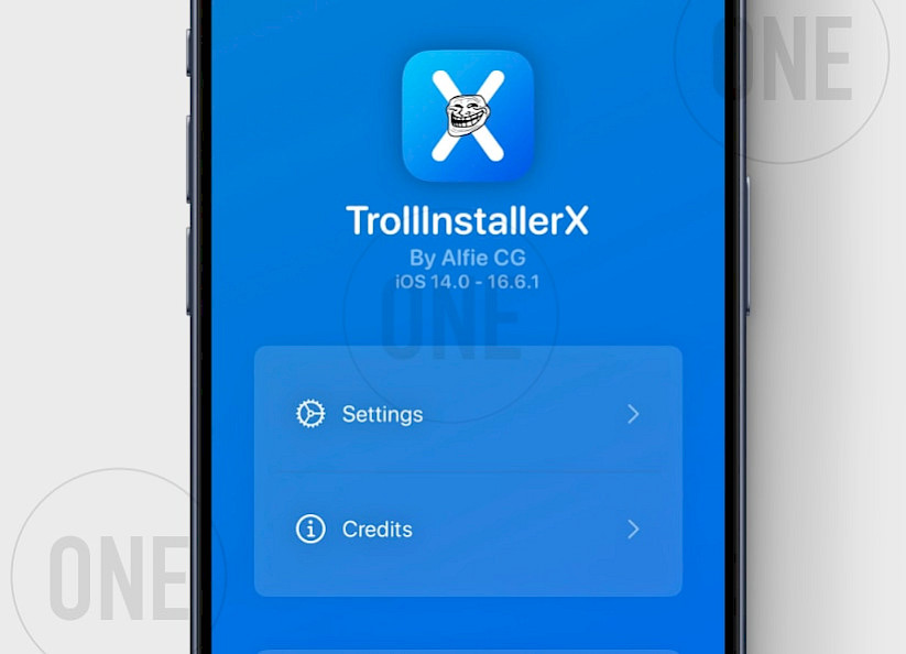 TrollInstallerX running on iPhone with supported iOS